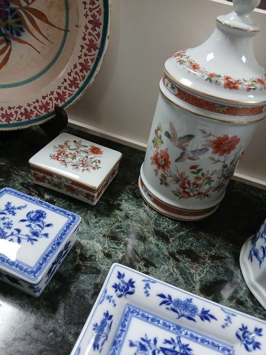 Porcelana antiga diversa