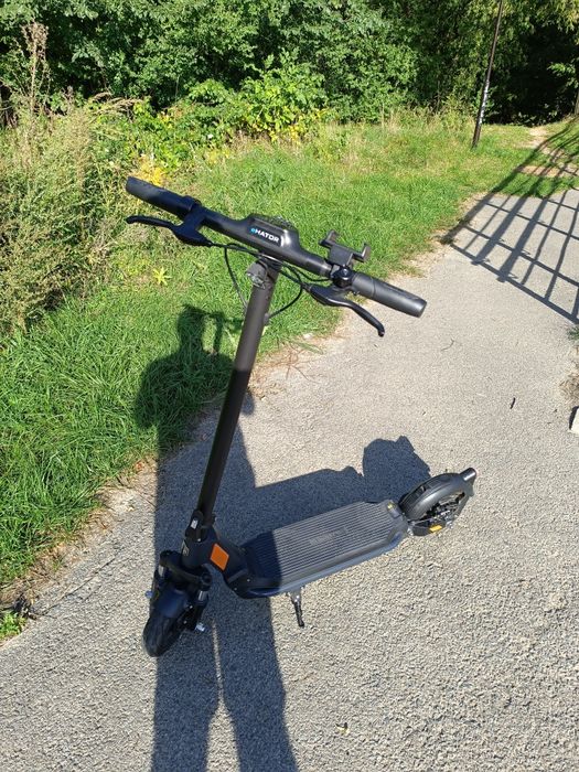 Електросамокат eHATOR Pro 1000W чорний, 35км\год