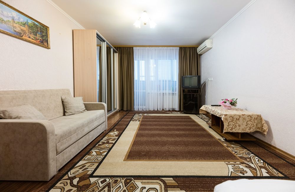 Подобово квартира в Києві, КПЇ, Охмадит