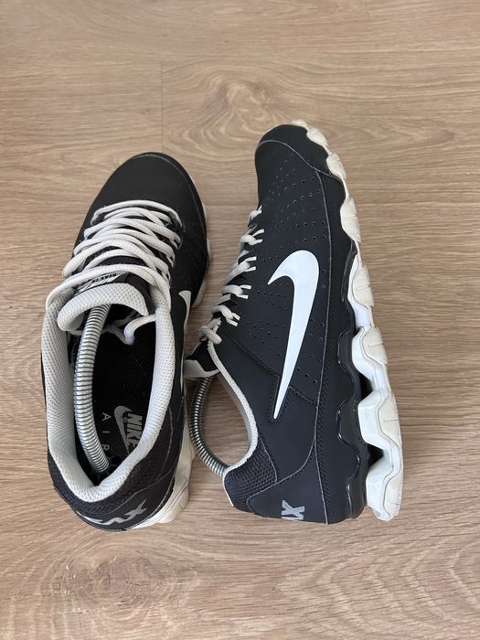 Чоловічі кросівки  Nike Reax