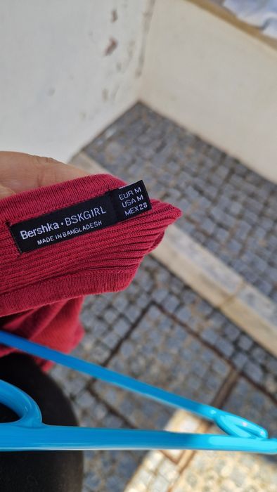 Top vermelho Bershka