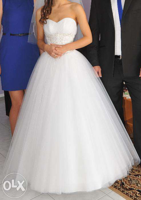 Suknia ślubna typu Princessa