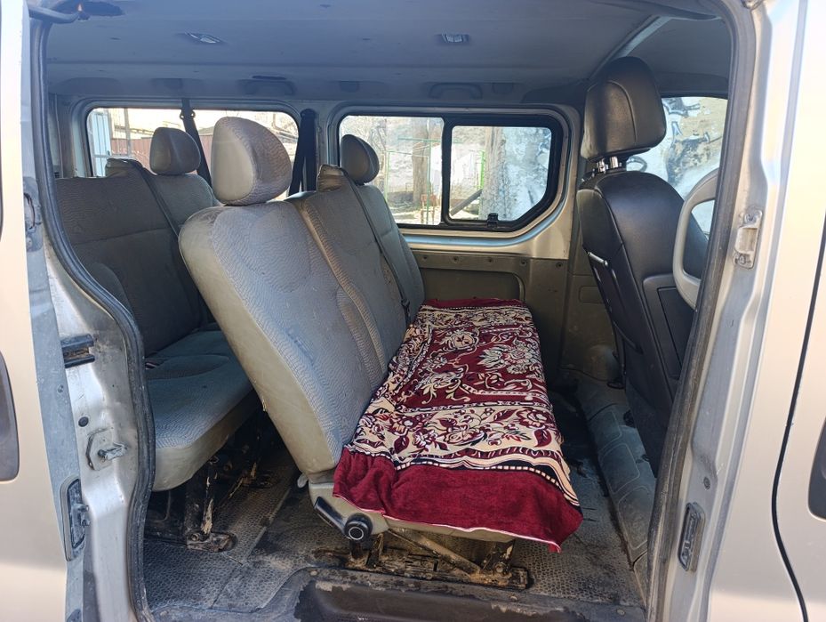 Рено Трафік 2006 рік