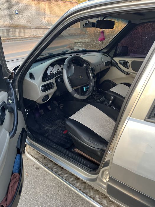 Продам Шевролет Нива 1.9 TDI