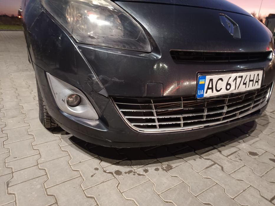 Продам власне авто Renault Grand Scenic