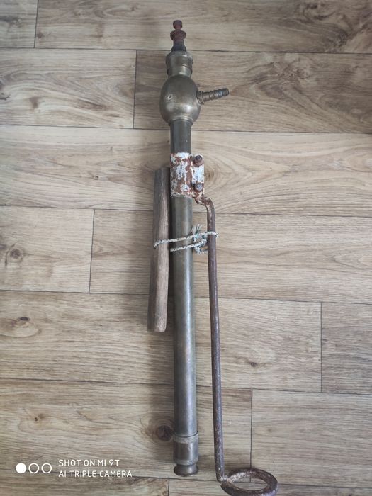 Насос антикварний з латуні