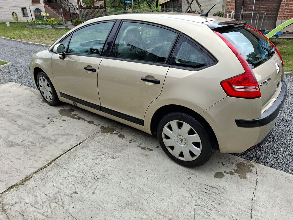 Citroën C4