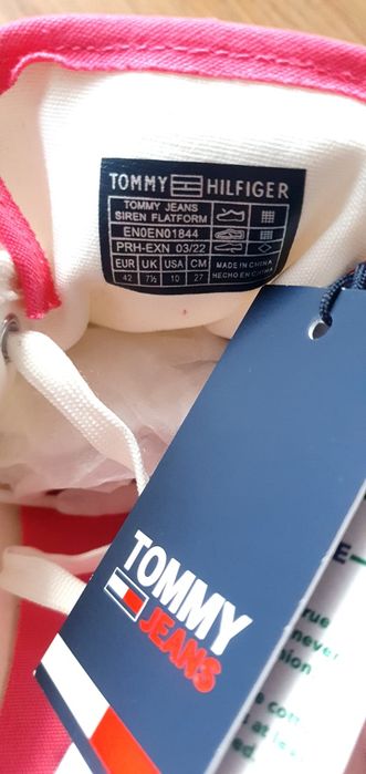 Tenisówki marki Tommy Jeans - rozmiar 42 - nowe