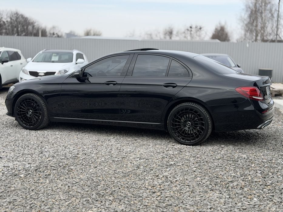 Mercedes Benz  Е220