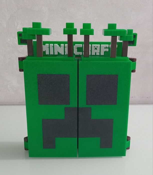 ‼️РОЗПРОДАЖ‼️ Бокс/Стенд/Підставка/Поличка для Фігурок Kinder Minecraft з Майнкрафт