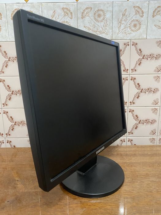 Монітор Samsung SyncMaster 943N