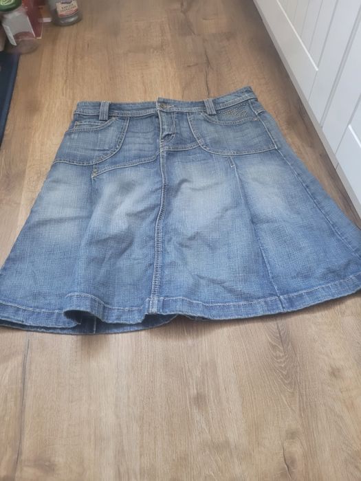Spódniczka dżinsowa damska, szer.w pasie43cm.