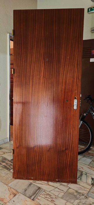 Porta de entrada DE SEGURANÇA COM ARO — conjunto completo