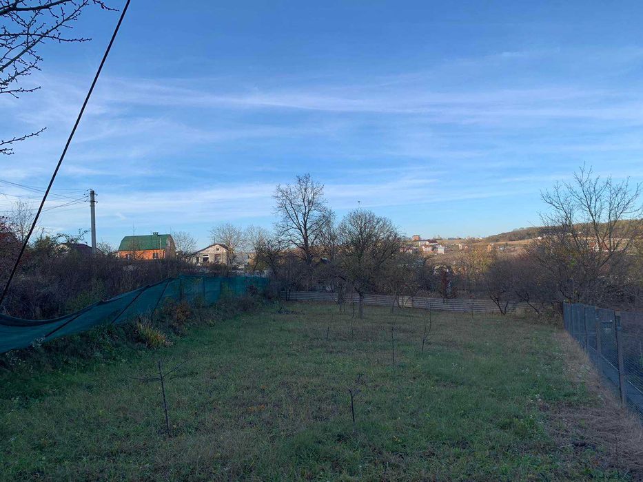 продаж ділянка Петрики біля лісу