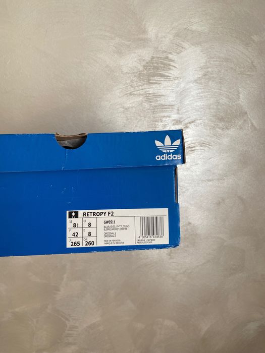 Adidas Retropy F2 (оригінал)