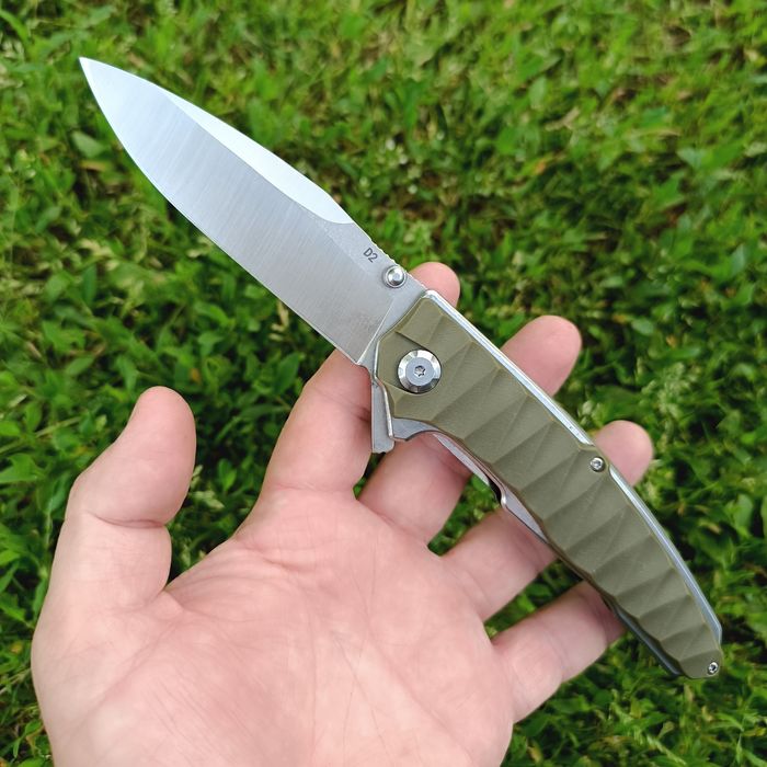 Складний ніж eafengrow ef913 на D2