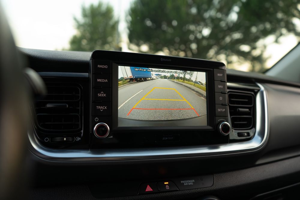 Kia Stonic 1.0 T-GDI– CarPlay/AndroidAuto – Camera Traseira – Meia Pele