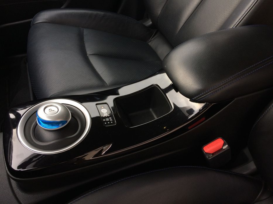 Nissan Leaf 24kwh Tekna