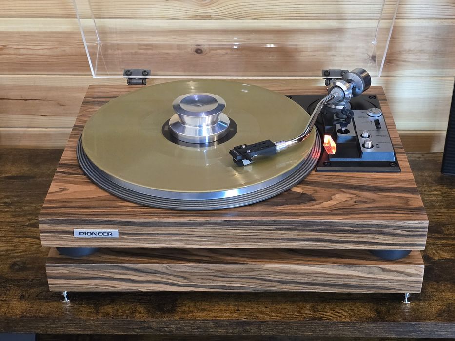 Gramofon Pioneer PL 516