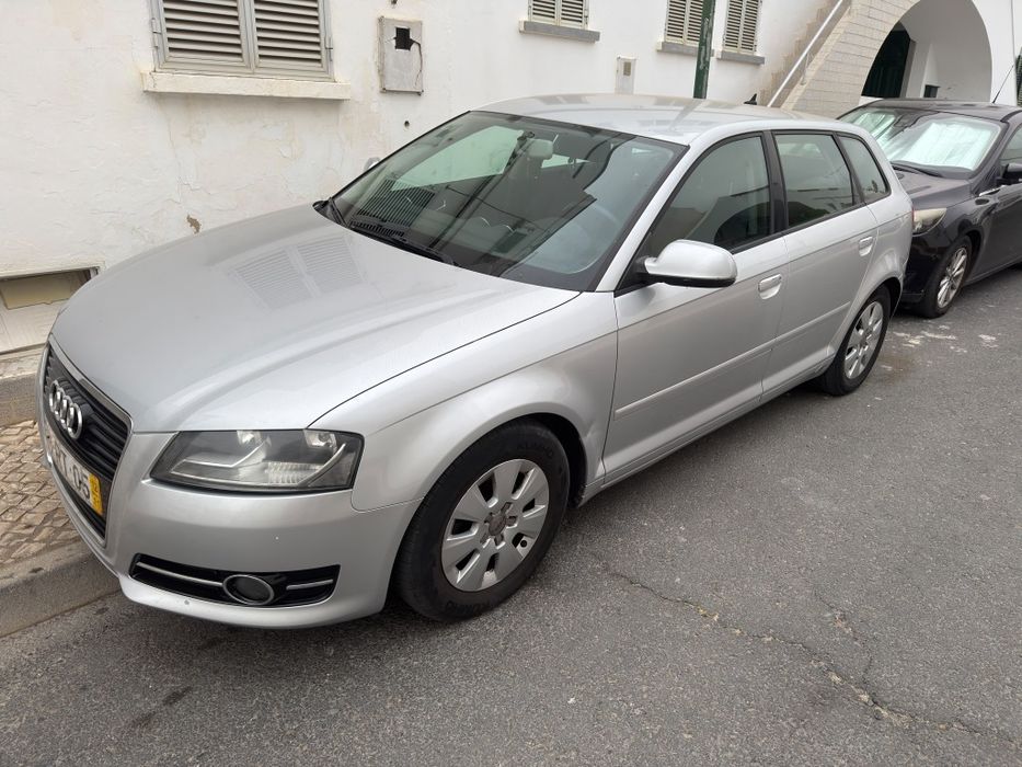 Audi A3 1.6 tdi 105cv