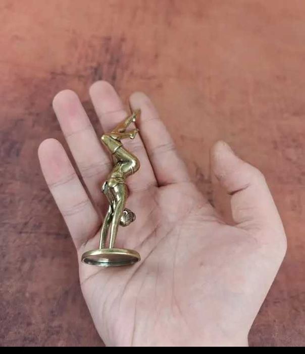 Статуэтка из латуни гимнастка (300 грн на карту ПриватБанка)