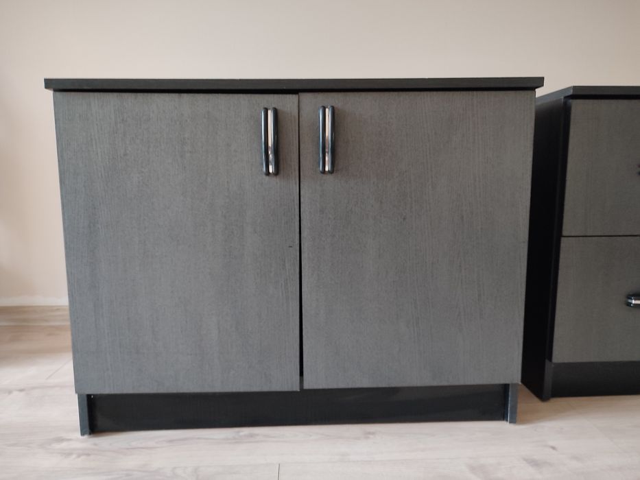 Regał, szafka czarno-grafitowe do biura/ gabinetu/ archiwum