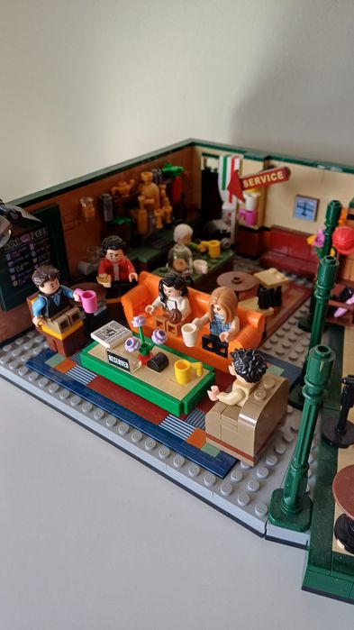 Lego  friends 21319 central Perk
