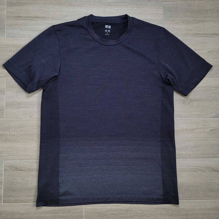 Спортивная футболка UniQlo