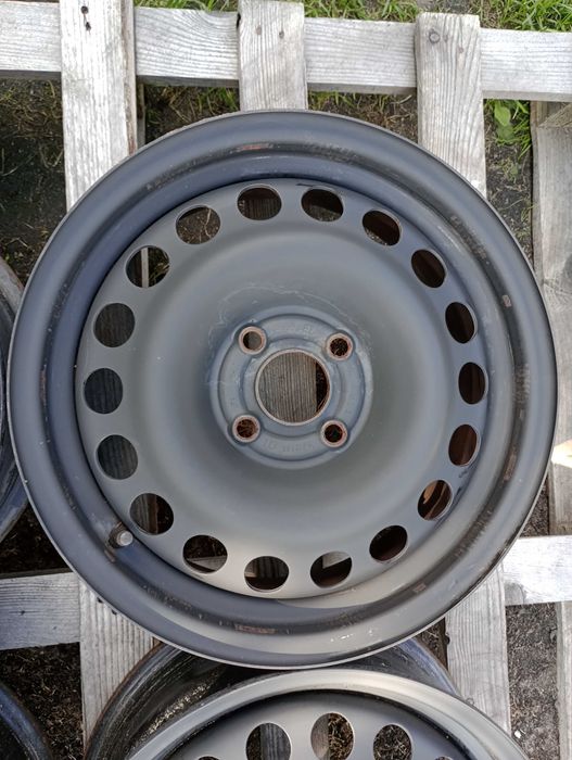 Felgi stalowe 15cali 4x100 OPEL Astra Vectra Meriva Corsa Combo