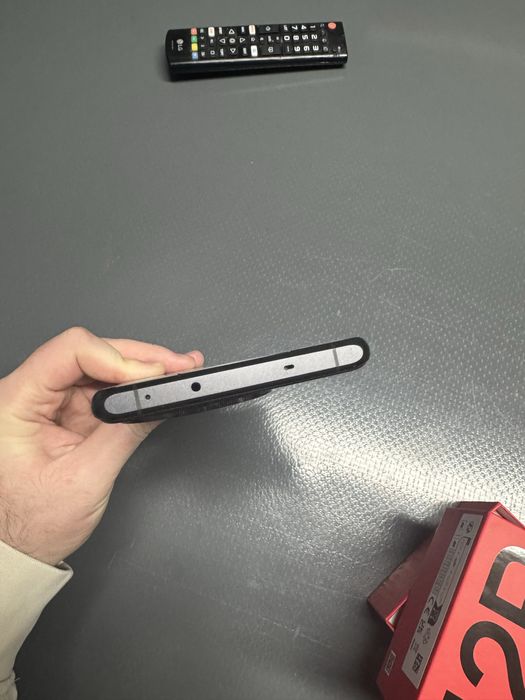 OnePlus 12R – 256GB – Como Novo!