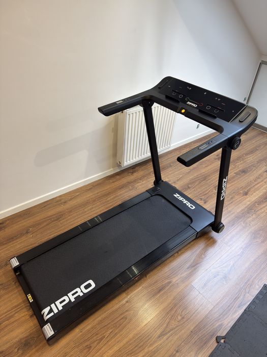 *Bieżnia Zipro Pacto elektryczna*