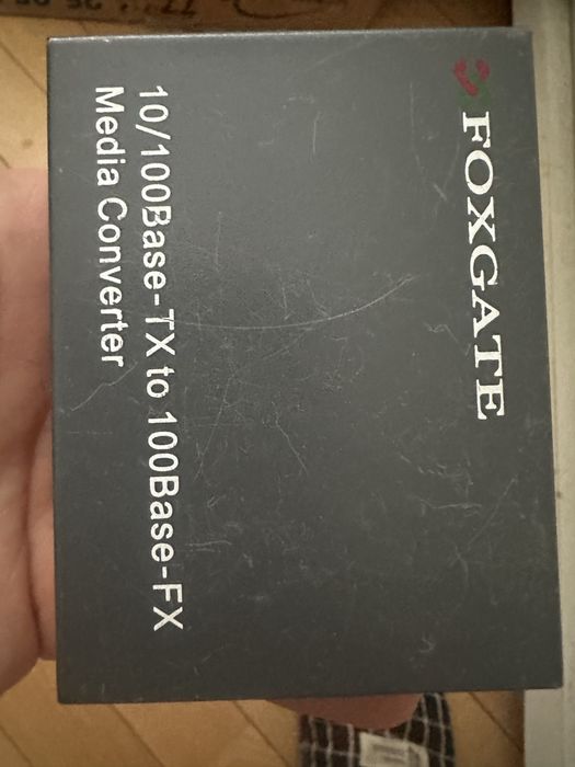 Комплект: роутер, спрямована антена, медіаконвертер