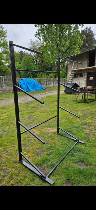 Stojaki na trumny/Regały