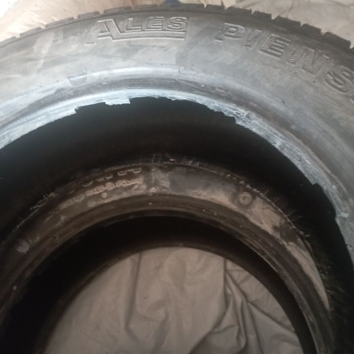 Продам пару зимней резины