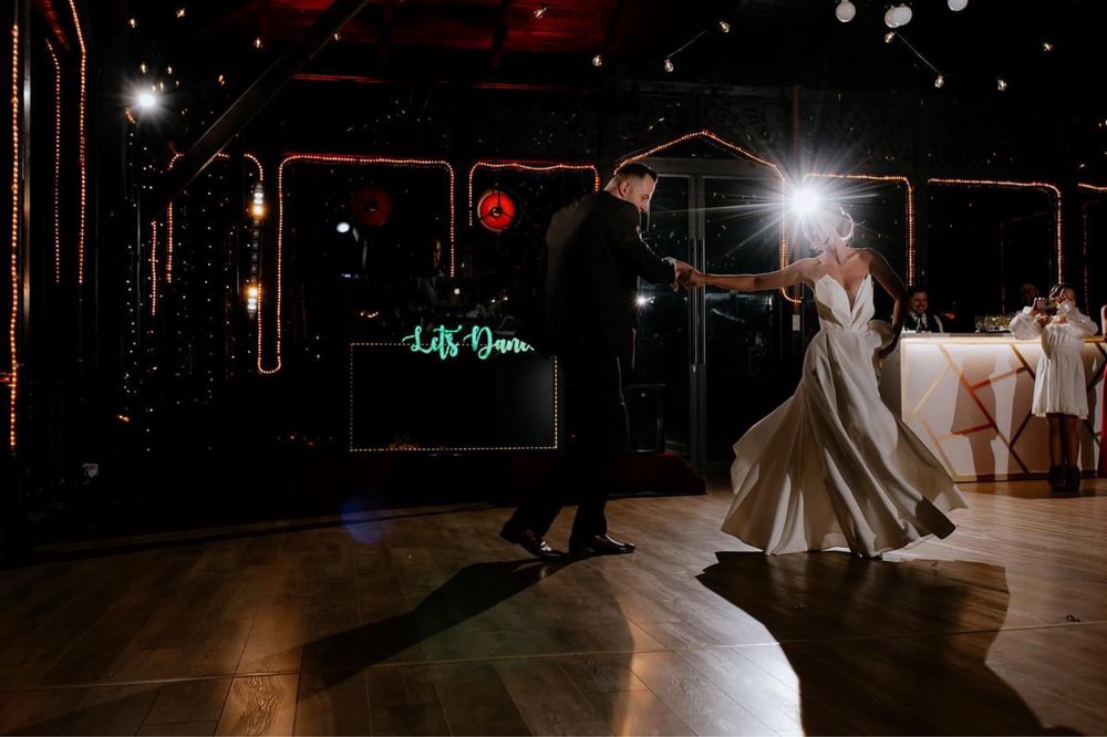 Suknia slubna z kieszeniami