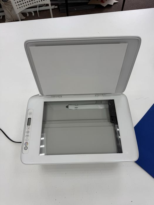 Принтер HP DeskJet 2710e