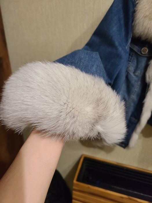 Джинсова куртка з натуральним хутром