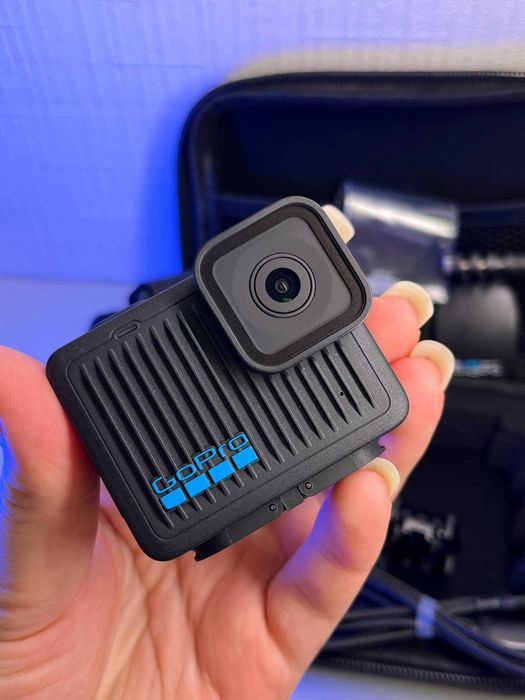 Екшн-камера GoPro Hero 4К з кріпленням на руку