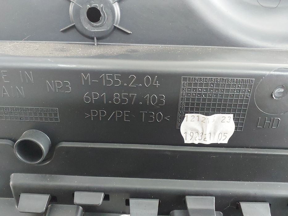 Porta luvas SEAT Ibiza IV ST (6J8, 6P8)