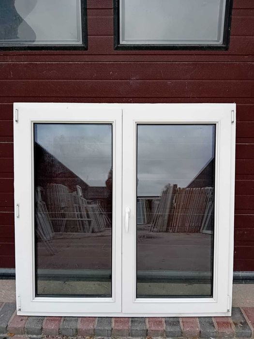 Okna niebieskie 137x134 pcv okno plastikowe słupek DOWÓZ CAŁY KRAJ