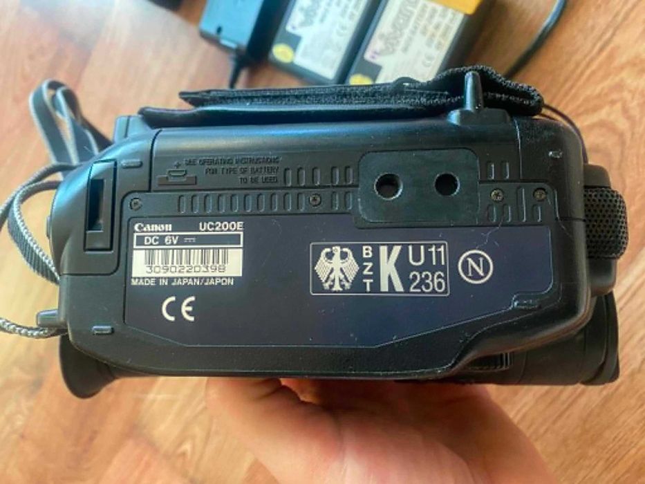 kamera Canon UC200