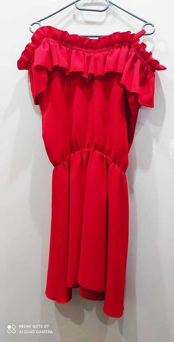 Elegancka hiszpanka  czerwona