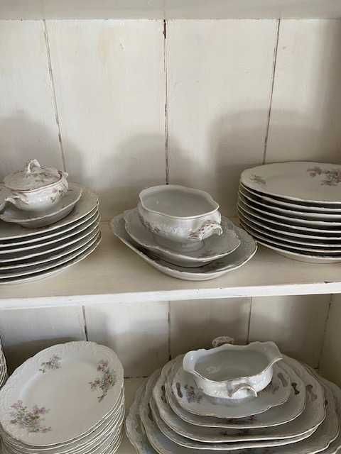 Servicio de louca antigo