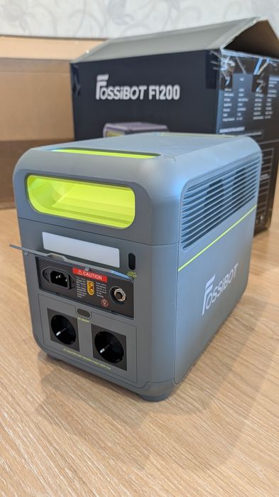НОВА зарядна станція FOSSiBOT F1200. Євровиделка. Ємність 1024Вт\ч