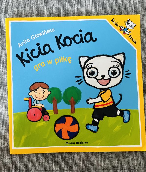 Nowa Książka! Kicia Kocia sprząta, na placu zabaw, to moje! mowi "Nie"