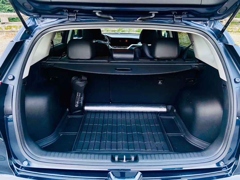 Excelente  Kia Niro Híbrido 1.6 GDi Drive | Garantia Kia até 11/2026