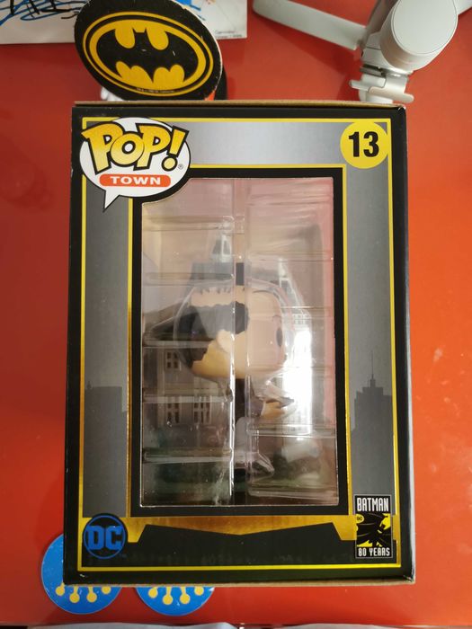 Funko Pop Alfred with Wayne Manor Batman