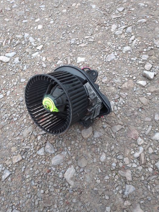 Моторчик пічки Citroen Berlingo