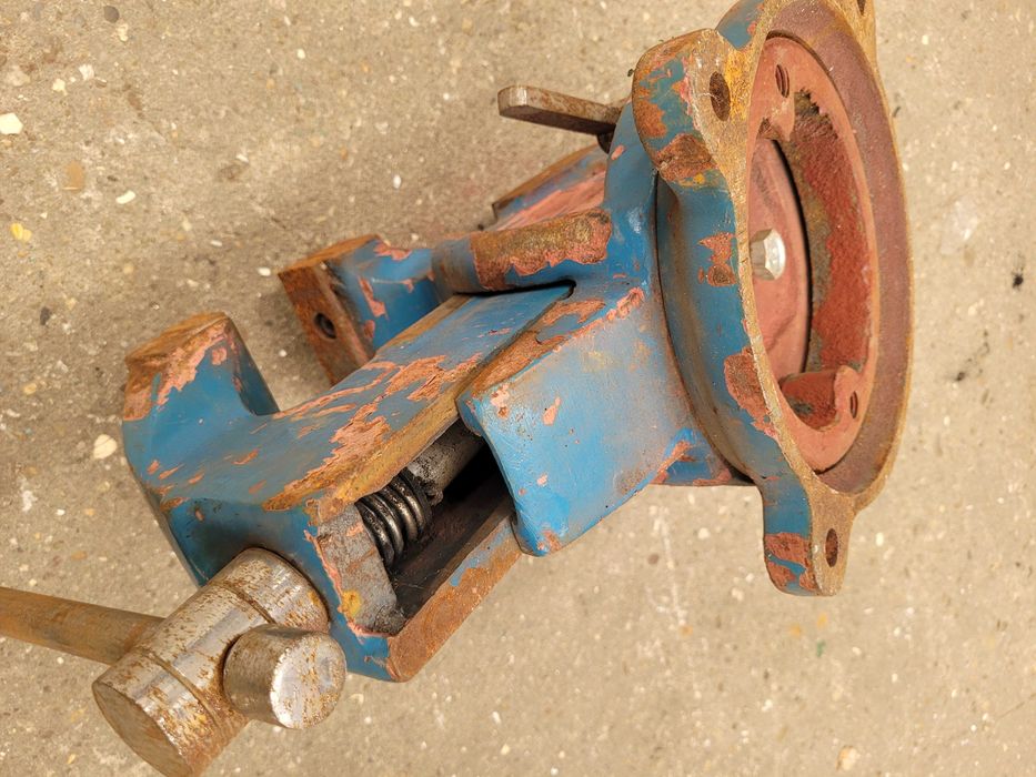 Torno de bancada em metal
