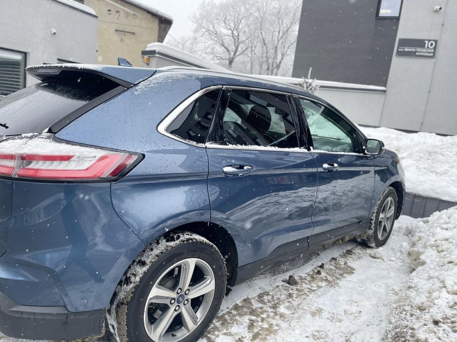 Форд едж 2019 машина в ідеальному стані все зроблено як для себе . …